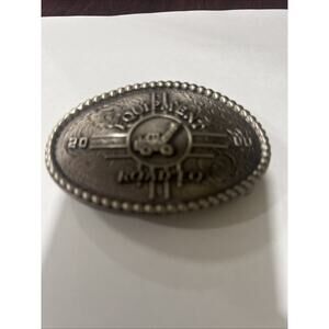 Equipment Rodeo 200 belt buckle Pewter Tone